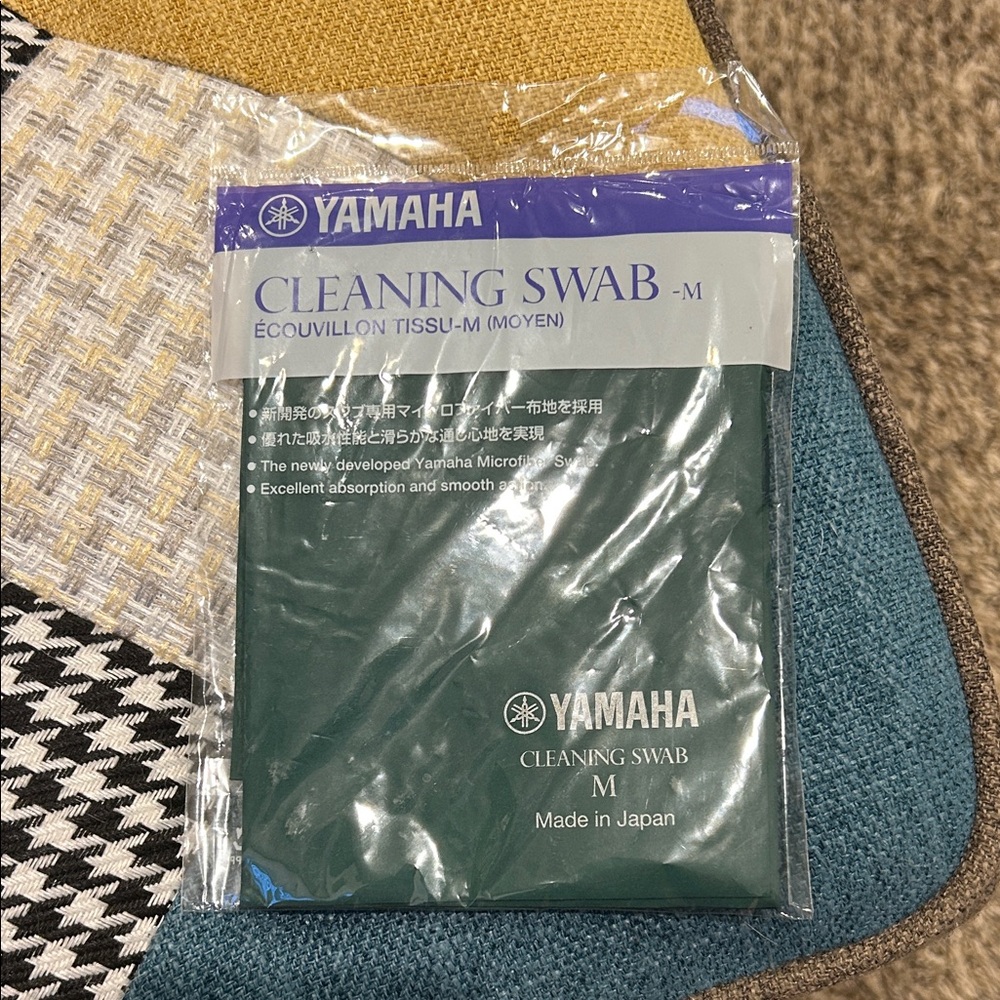 Yamaha Clarinet Essentials Kit with Juno Reeds - Picture 3 of 8